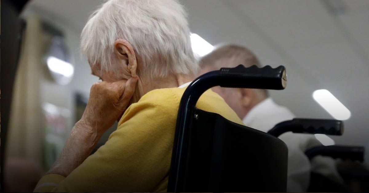 people in nursing home or elder care